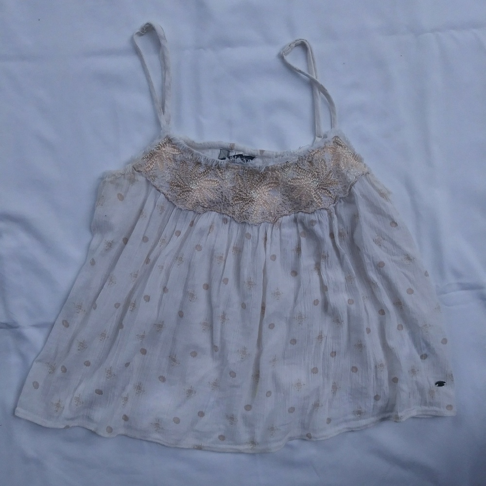 WHITE AND GOLD LOOSE TANK TOP SHIRT